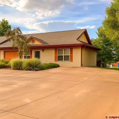 235 N Chestnut St #6, Cortez, CO 81321