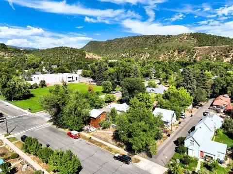 View/Area - 378 E 6th Ave, Durango, CO 81301 photo 4 of 9