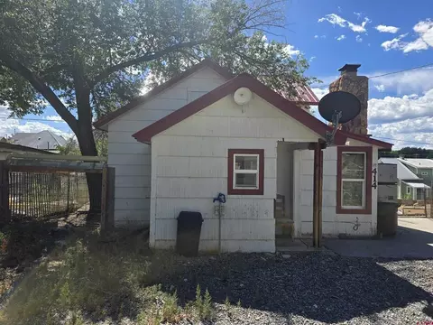 414 S 3rd St, Olathe, CO 81425