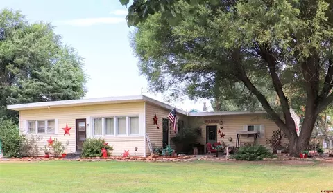 615 S Church Ave, Olathe, CO 81425