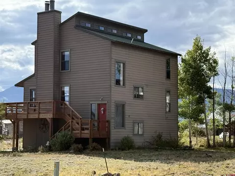 112 Oak Dr, Creede, CO 81130