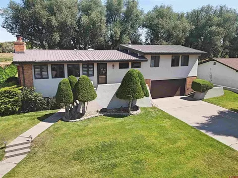 6 Bellwood Dr, Alamosa, CO 81101