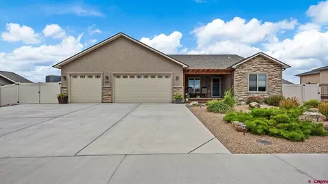 2409 Pecan St, Montrose, CO 81401