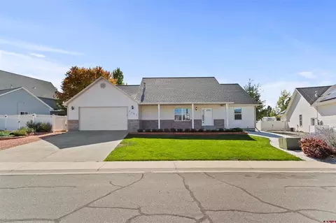 2132 Patriot Ct, Montrose, CO 81401