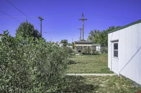 Exterior - 1002 E 2nd St, Florence, CO 81226 photo 5 of 9
