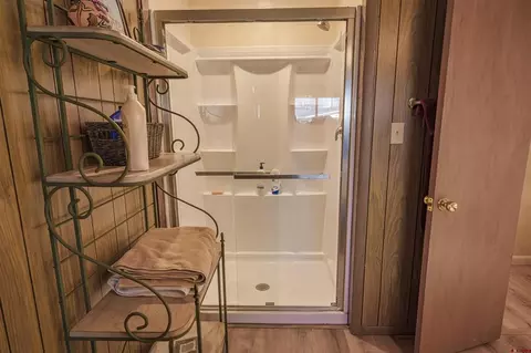 Bath - 1002 E 2nd St, Florence, CO 81226 photo 1 of 4