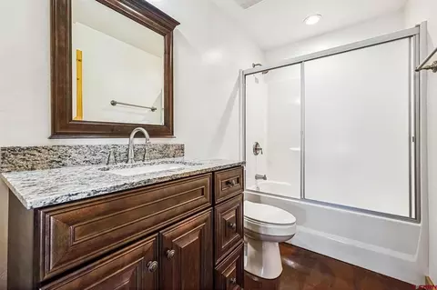 Bath - 64 Summer Ln, Durango, CO 81303 photo 2 of 3
