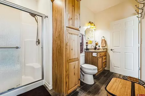 Bath - 64 Summer Ln, Durango, CO 81303 photo 3 of 3