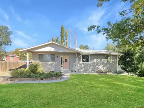 16 W 10th St, Cortez, CO 81321