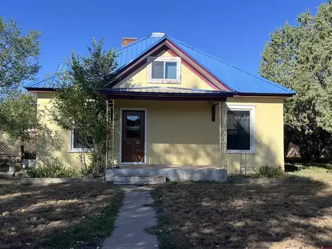 685 Cherry St, Del Norte, CO 81132