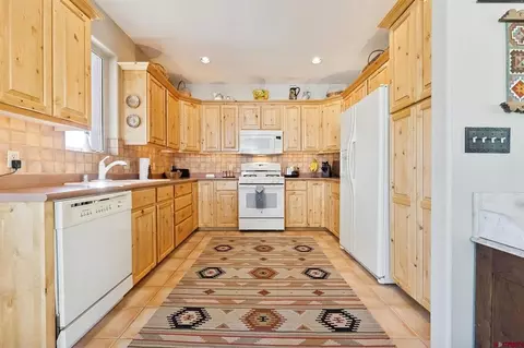 Kitchen - 55 Edgemont Way, Durango, CO 81301 photo 1 of 3
