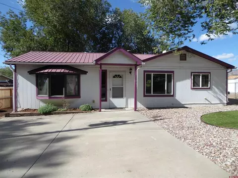 180 NW 7th St, Cedaredge, CO 81413