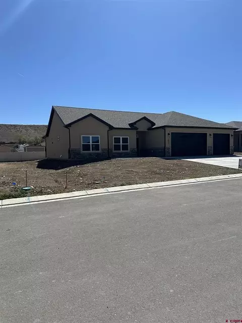 1823 6429 Cir, Montrose, CO 81403
