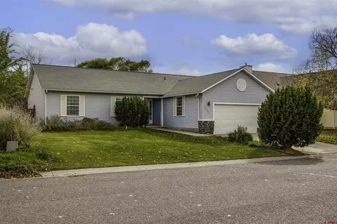 2555 Iris Ct, Montrose, CO 81401
