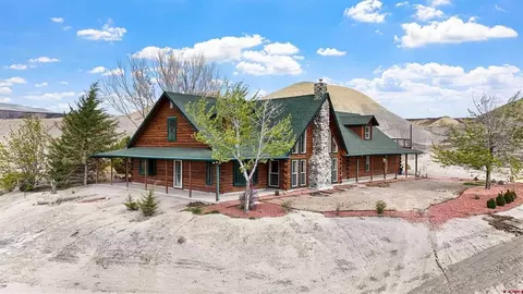 863 1400 Ln, Delta, CO 81416