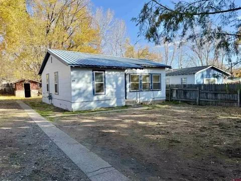 215 N Grand Mesa Dr, Cedaredge, CO 81413