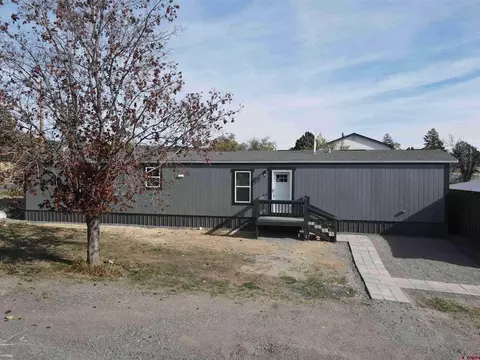 395 NW 7th St, Cedaredge, CO 81413