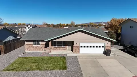 2047 James St, Montrose, CO 81401