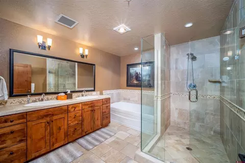 Bath - 24 Sheol St #404, Durango, CO 81301 photo 1 of 5