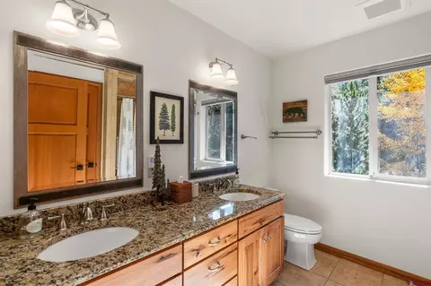 Bath - 437 County Road 200, Durango, CO 81301 photo 3 of 5