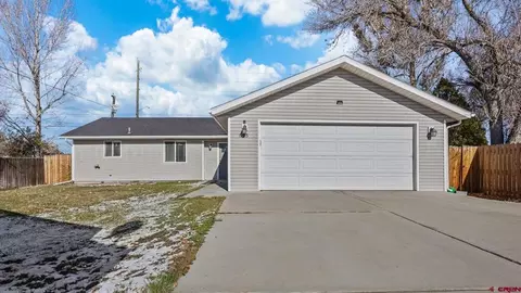 595 Greenfield Cir W, Grand Junction, CO 81504
