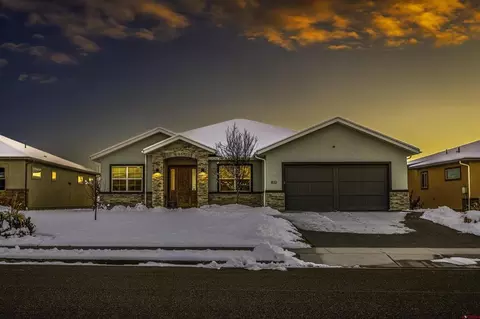832 San Sophia Dr, Montrose, CO 81403