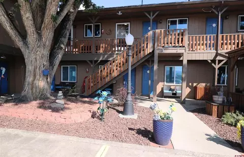 885 S Grand Mesa Dr, Cedaredge, CO 81413