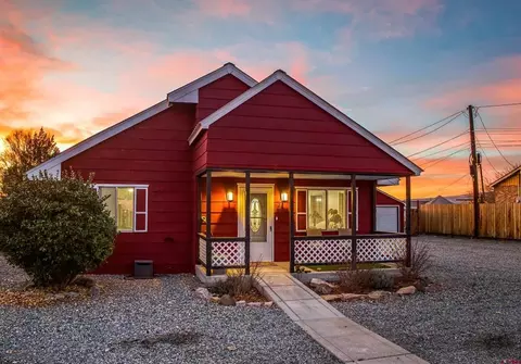 249 Park St, Delta, CO 81416