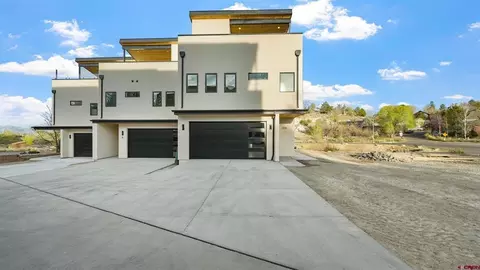 2398 Ridge Circle Dr #B, Grand Junction, CO 81507