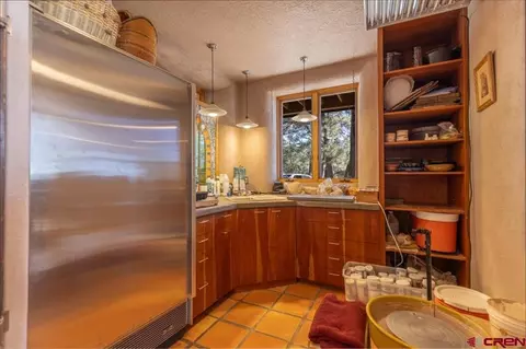 Kitchen - 351 Cherry Gulch Rd, Durango, CO 81301 photo 5 of 6