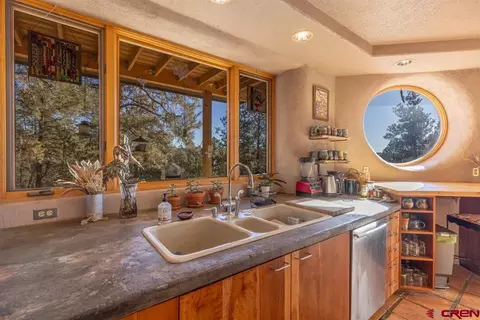 Kitchen - 351 Cherry Gulch Rd, Durango, CO 81301 photo 3 of 6