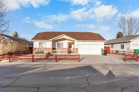 1947 Ouray Dr, Montrose, CO 81401