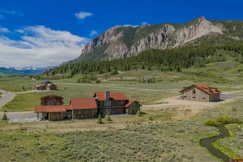 231 S Avion Dr, Crested Butte, CO 81224
