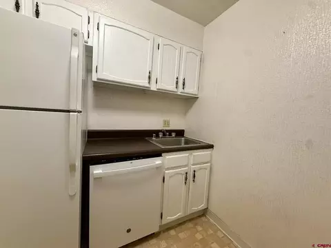 Kitchen - 34237 N Highway 550 # 27, Durango, CO 81301 photo 3 of 3