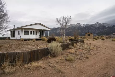 32500 Oak Ave, Blanca, CO 81123