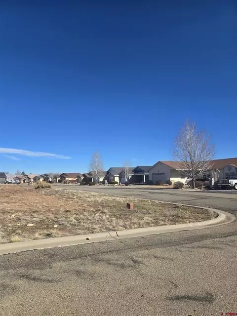 726 Lois Lane Ln, Cortez, CO 81321