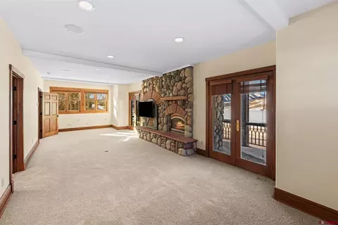Living - 1 Lapis Ln, Crested Butte, CO 81225 photo 11 of 11