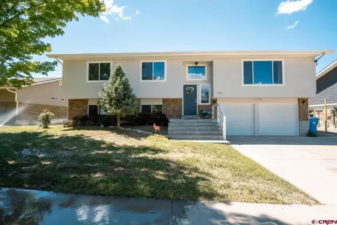 1426 Manchester Dr, Montrose, CO 81401