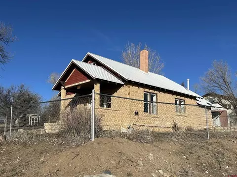 281 Fox St, Nucla, CO 81424