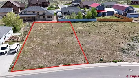 1235 La Mesa Cir, Rangely, CO 81648 photo 4