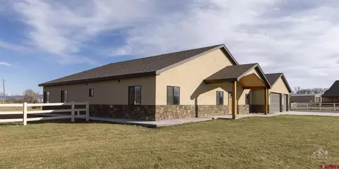 Exterior - 1809 Snaffle Bit Rd, Delta, CO 81416 photo 2 of 6