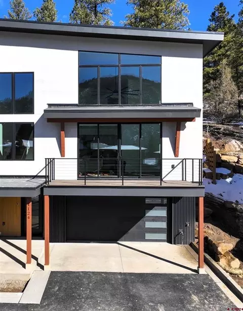 1124 Twin Buttes Ave, Durango, CO 81301