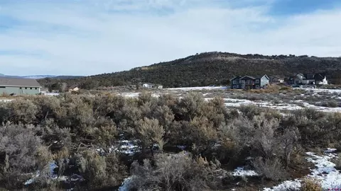 740 SE Pinyon St, Cedaredge, CO 81413 photo 2