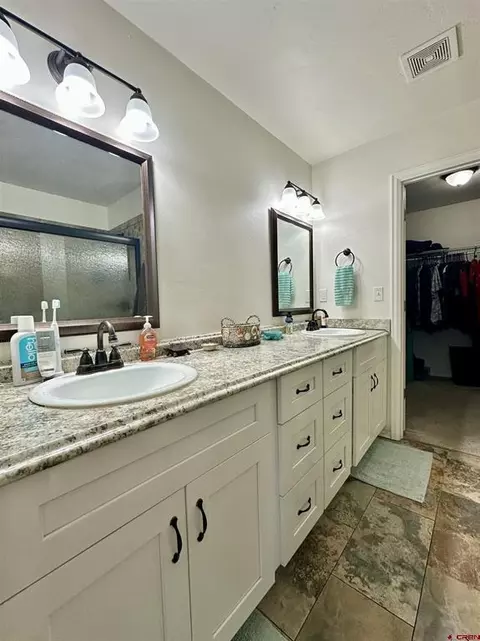 Bath - 165 SEagle Ave, Cedaredge, CO 81413 photo 5 of 5
