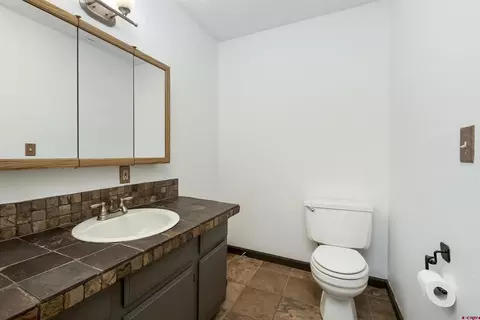 Bath - 22 Castle Rd #2, Crested Butte, CO 81225 photo 1 of 2