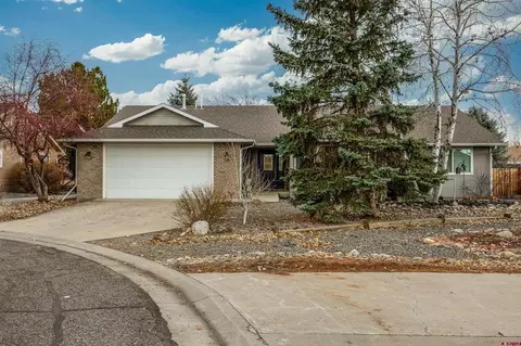 916 Heather Ln, Montrose, CO 81401
