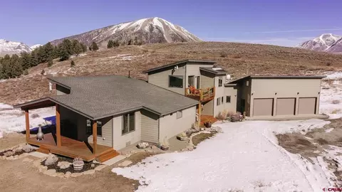 515 Hawk Dr, Gunnison, CO 81230