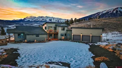 515 Hawk Dr, Gunnison, CO 81230