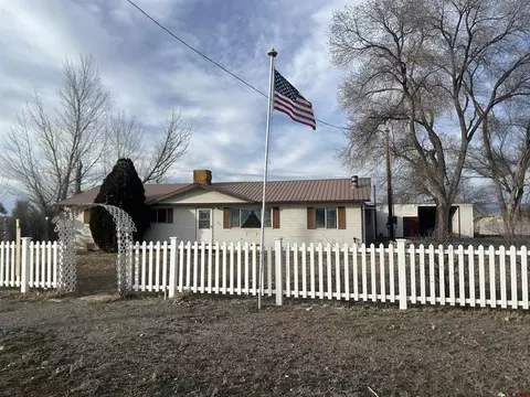57001 Begonia Rd, Olathe, CO 81425