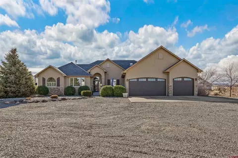 9838 5650 Rd, Olathe, CO 81425
